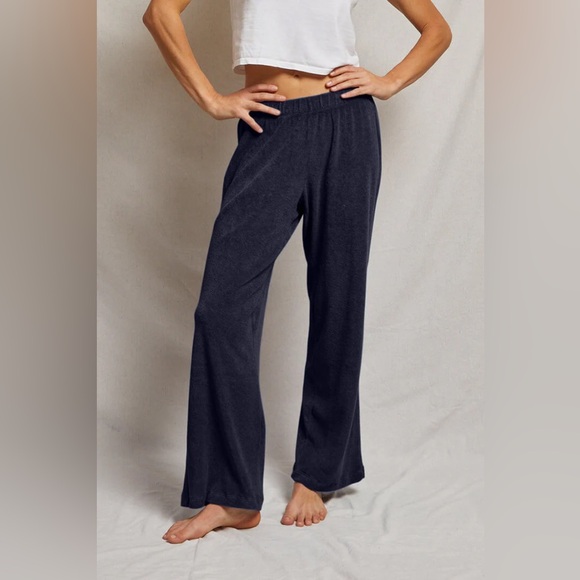 perfectwhitetee Pants - NWT PerfectWhiteTee Katie Terry Wide Leg Pants 100% Cotton Navy Sz L
